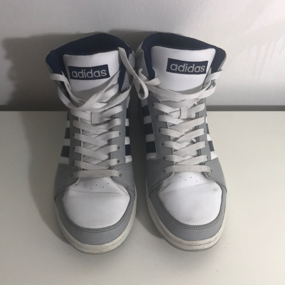 Adidas high tops Men’s Size 10